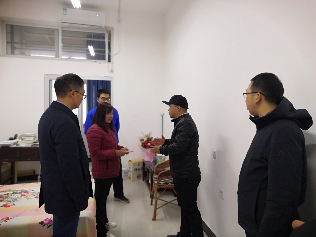 说明: c:\users\admin\desktop\2020级2026世界杯官方合作网站工作\20级2026世界杯官方合作网站  撰写新闻稿  2020.10.3-\qq图片20201129211239.jpg